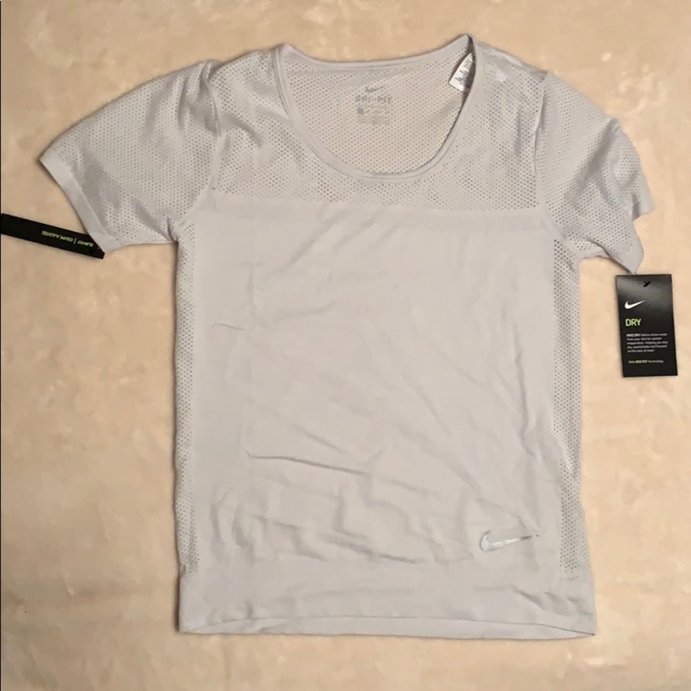 Nike dry running tee